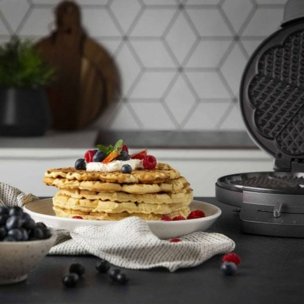 Waffle Maker Princess 01.132380.01.001 1200 W Black Silver Steel